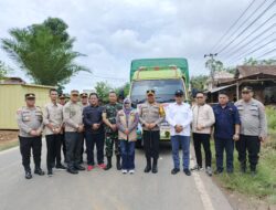 Pelepasan logistik dari Gudang KPU Kabupaten PALI Aman Dan Tertib