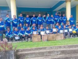 ULP PLN Pendopo Berikan Reward kepada Karyawan Kantor Jaga Berprestasi