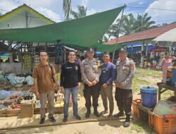 Polsek Penukal Utara Pantau Ketersediaan Dan Harga Bapokting Di pasar tradisional