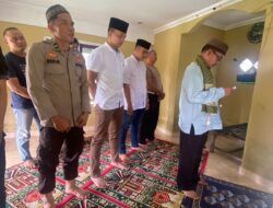 Polsek Tanah Abang Melaksanakan Sholat Gaib