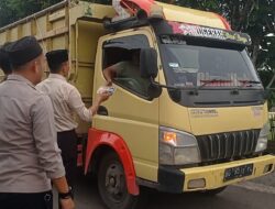 Polsek Tanah Abang Gelar Bagikan Takjil Gratis