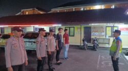 Patroli Malam Jaga Keamanan Jalan Lintas PALI – Muara Enim, Polisi Himbau Remaja Tidak Nongkrong Hingga Larut