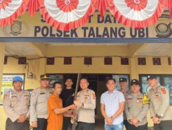 Warga Serahkan Senjata Api Rakitan ke Polsek Talang Ubi