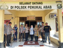 Sembilan Pucuk Senpi Rakitan Diserahkan ke Polsek Penukal Abab, Camat Penukal Jadi Pelopor Kesadaran Hukum Warga