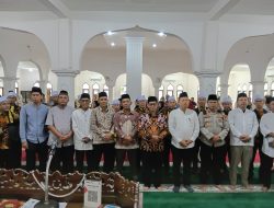 Pemkab PALI Berangkatkan 54 Jamaah Umroh, Haru Iringi Pelepasan di Halaman Masjid Syuhada