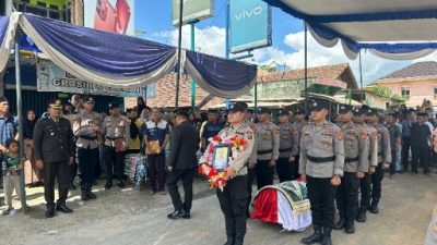 AIPDA Ali Sadikin Dimakamkan Secara Kedinasan, Upacara Berlangsung Khidmat dan Aman