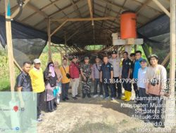 Aipda Zulkarnain Panen Jagung di Desa Air Itam PALI Dukung Astacita Ketahanan Pangan RI