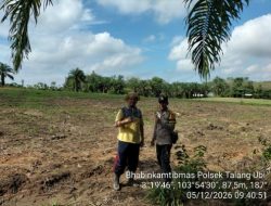 Ketahanan Pangan di PALI, Polisi Sambangi Lahan Jagung Kelompok Tani