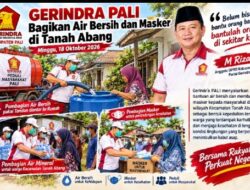 Gerindra PALI Bagikan Air Bersih dan Masker di Tanah Abang, M Rizal: Bantu Warga Hadapi Dampak Karhutla